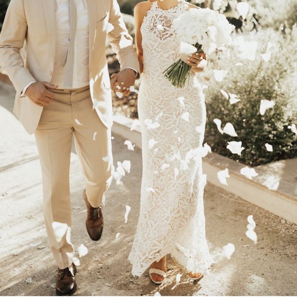 Tadashi Shoji Vista Wedding Dress (BHLDN), size 8 - Picture 2 of 8